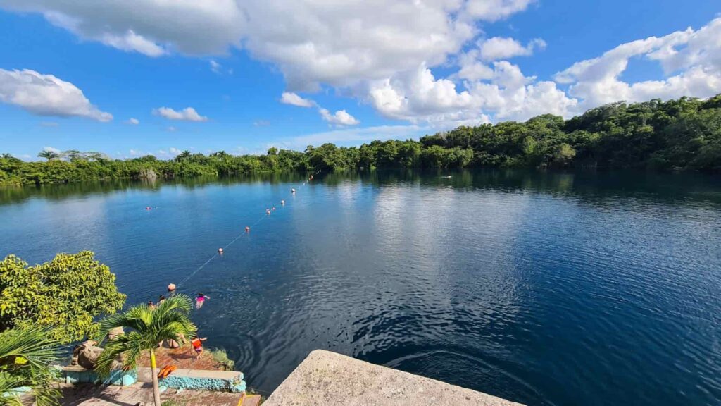 Cenote Azul Bacalar